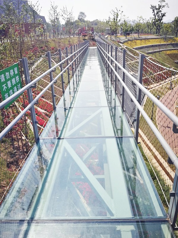 青龙山玻璃桥01.jpg